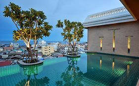 Hisea Huahin Hotel